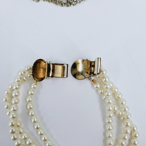 Vintage Sweater Clasps Clips Costume Jewelry Bundle Set of 3 Pearl Bead Classic - Picture 7 of 12